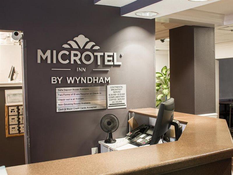 Microtel Inn By Wyndham Chattanooga Hamilton Place Exterior photo